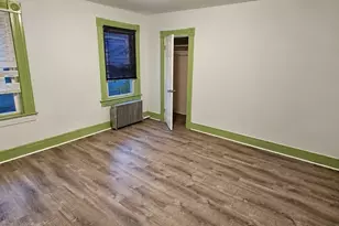 76 Acushnet Ave, Springfield, MA 01105 - Photo 25