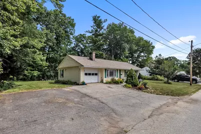 72 Powers Rd, Holden, MA 01520 - Photo 3