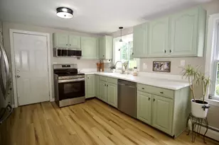 4 Williams Rd, Sturbridge, MA 01566 - Photo 3