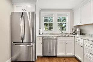 34 Beckford St, Beverly, MA 01915 - Photo 7