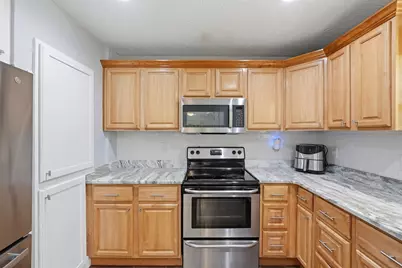 39 Riley Rd, Northborough, MA 01532 - Photo 9