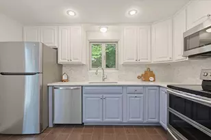 62 Miller St, Franklin, MA 02038 - Photo 15