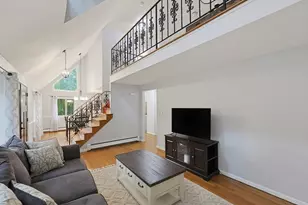62 Miller St, Franklin, MA 02038 - Photo 7