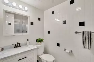 30 Linda Ave, Framingham, MA 01701 - Photo 17