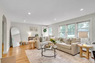 30 Linda Ave, Framingham, MA 01701 - Photo 3