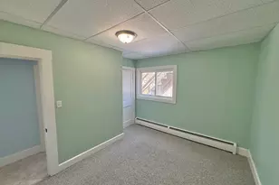 262 Oak Hill Rd, Fitchburg, MA 01420 - Photo 9