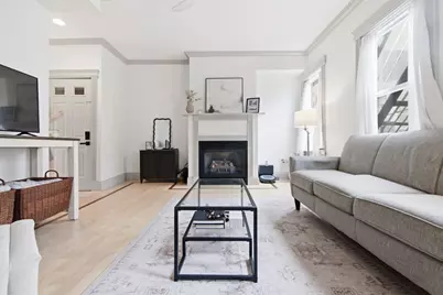 255 Gold St #2, Boston, MA 02127 - Photo 9