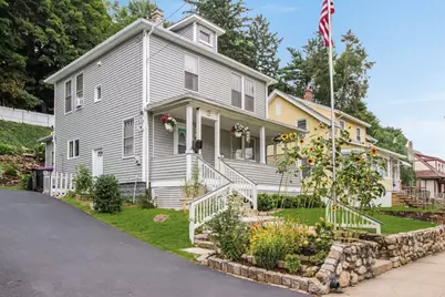 51 Francis Ave, Holyoke, MA 01040 - Photo 5