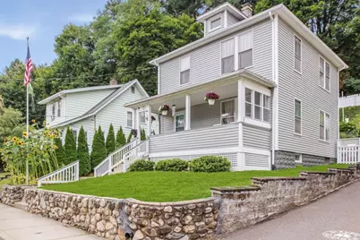 51 Francis Ave, Holyoke, MA 01040 - Photo 1