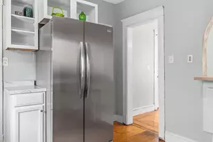 51 Francis Ave, Holyoke, MA 01040 - Photo 19