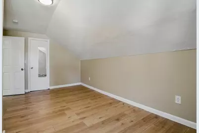 19 Myrtle Ave, Webster, MA 01570 - Photo 29