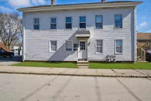 19 Myrtle Ave, Webster, MA 01570 - Photo 1
