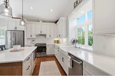 48 Inkberry Ln, Plymouth, MA 02360 - Photo 5