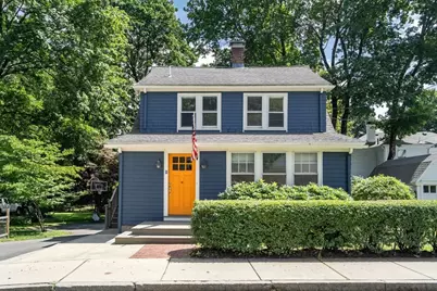5 Maple St, Lexington, MA 02420 - Photo 3