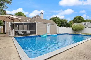 11 Old Farm Rd, Beverly, MA 01915 - Photo 37