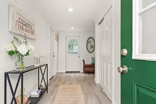 11 Old Farm Rd, Beverly, MA 01915 - Photo 5