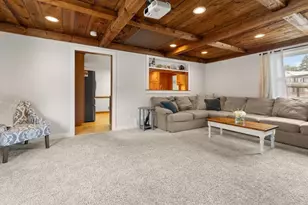 11 Old Farm Rd, Beverly, MA 01915 - Photo 17