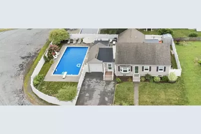 11 Old Farm Rd, Beverly, MA 01915 - Photo 33