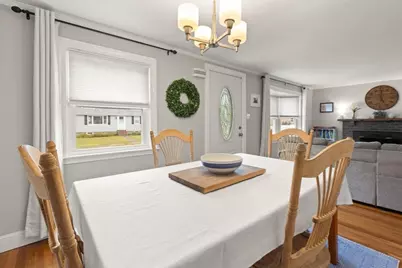 11 Old Farm Rd, Beverly, MA 01915 - Photo 23