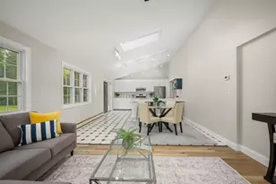 5 Elm St, Upton, MA 01568 - Photo 9