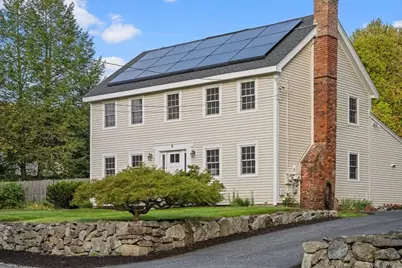 5 Elm Street, Upton, MA 01568 - Photo 1
