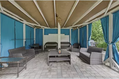 101 Pleasant St, Tewksbury, MA 01876 - Photo 37