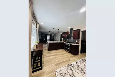318-320 Goodwin St, Springfield, MA 01151 - Photo 15