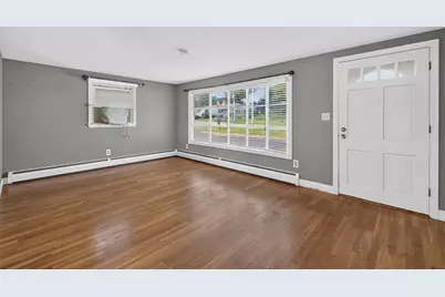 165 Swansom Rd, Swansea, MA 02777 - Photo 7