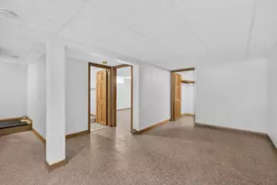 165 Swansom Rd, Swansea, MA 02777 - Photo 33