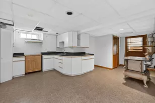 165 Swansom Rd, Swansea, MA 02777 - Photo 31
