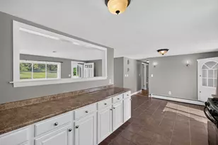 165 Swansom Rd, Swansea, MA 02777 - Photo 15