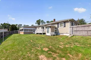 165 Swansom Rd, Swansea, MA 02777 - Photo 5