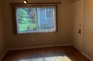 5 Autumn Ln, Amherst, MA 01002 - Photo 7