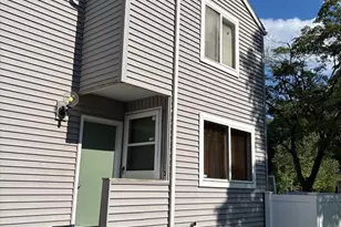 5 Autumn Ln, Amherst, MA 01002 - Photo 3