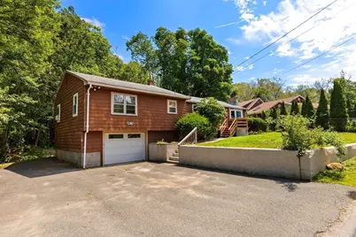 59 Holly St, Gloucester, MA 01930 - Photo 3