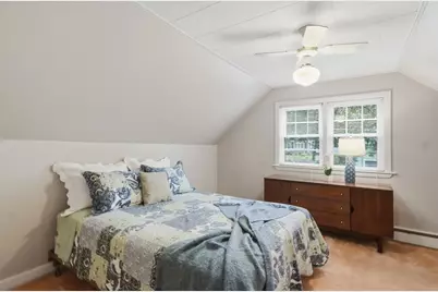 21 Oakwood Ave, Saugus, MA 01906 - Photo 21