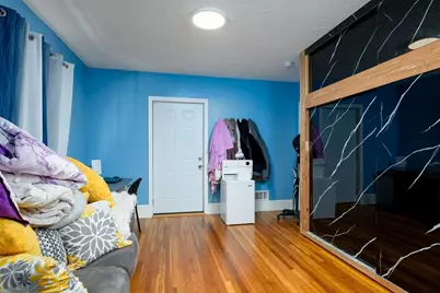 956 Main St, Clinton, MA 01510 - Photo 15