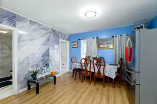 956 Main St, Clinton, MA 01510 - Photo 11