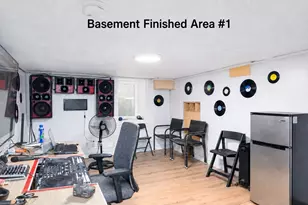956 Main St, Clinton, MA 01510 - Photo 29