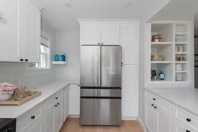 12 Norton St, Boston, MA 02136 - Photo 9