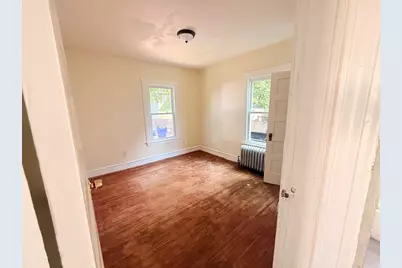 43 Wellington St, Springfield, MA 01109 - Photo 11