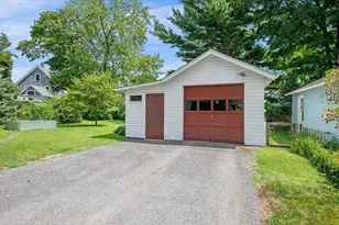 241 E Lothrop, Beverly, MA 01915 - Photo 31