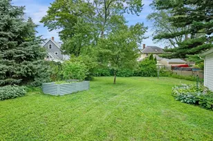 241 E Lothrop, Beverly, MA 01915 - Photo 27