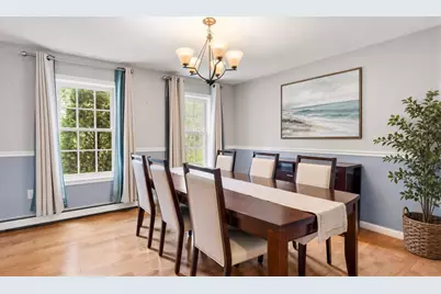 25 Magnolia Ave, Manchester by the Sea, MA 01944 - Photo 3
