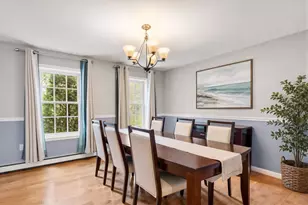 25 Magnolia Ave, Manchester by the Sea, MA 01944 - Photo 3