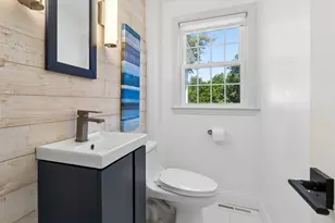 27 Maple St, Carlisle, MA 01741 - Photo 13