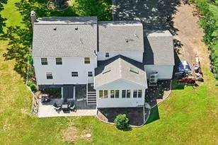 27 Maple St, Carlisle, MA 01741 - Photo 33