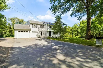 27 Maple St, Carlisle, MA 01741 - Photo 3