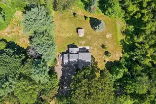 27 Maple St, Carlisle, MA 01741 - Photo 35