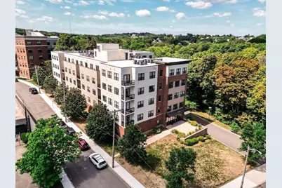 999 Hancock St #202, Quincy, MA 02169 - Photo 35